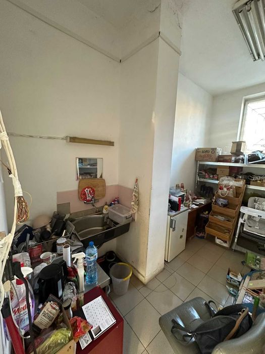 Дава се под наем Магазин в Пловдив, Кършияка - 40 кв.м за 598.23 € - Снимка #4