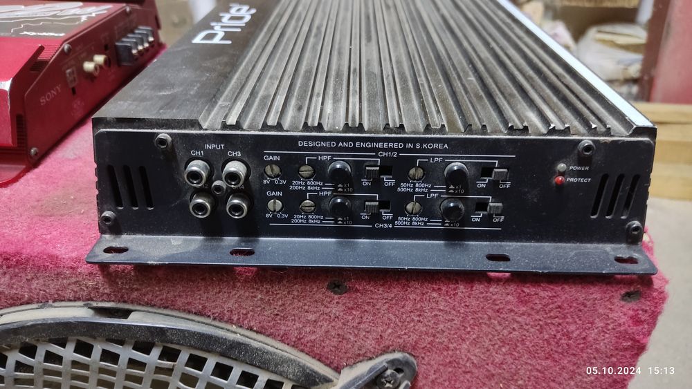 Продам сабвуфер с уселками