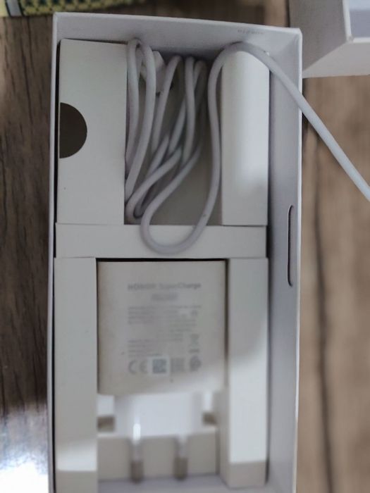 Honor X9c sotiladi 8/256 talik