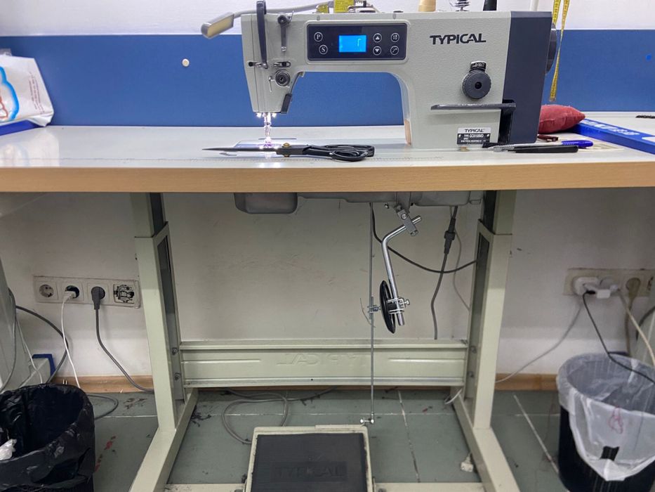Швейная машинка Typical
