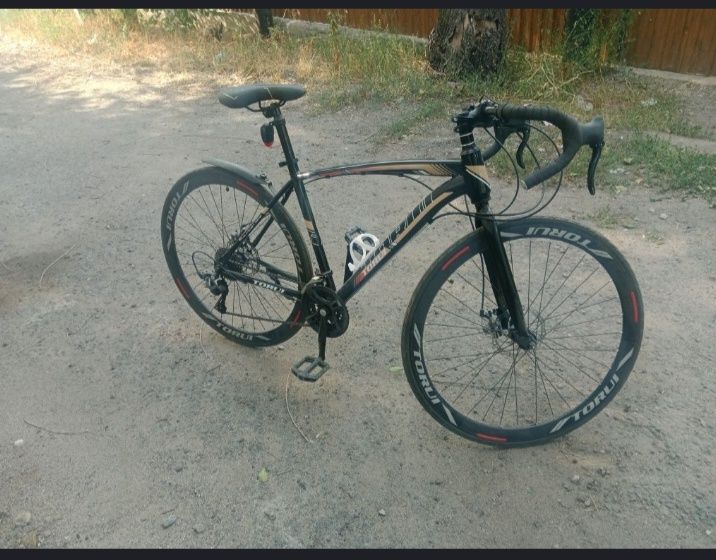 Шоссейный велосипед