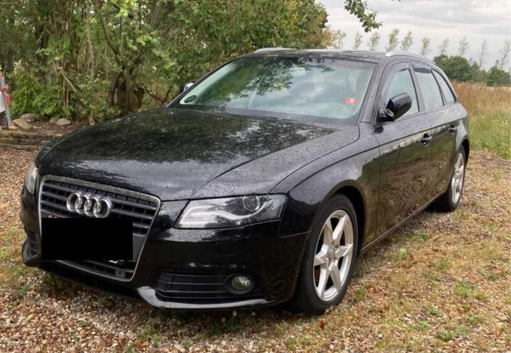 Dezmembrari / Dezmembrez / Piese Audi A4 B8 (2007–2015)