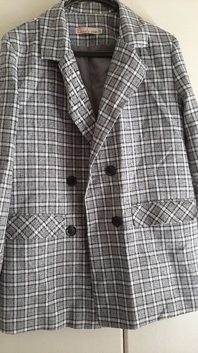 Yangi pidjak 1marta kiyilgan