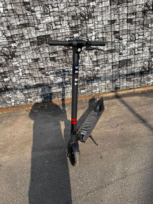 Надёжный электросамокат Tribe Himba