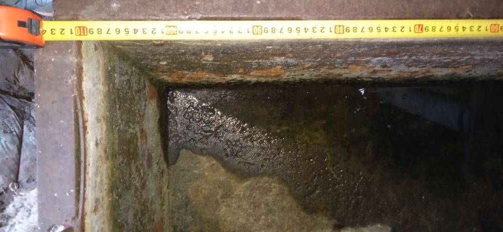 2 металические емкости