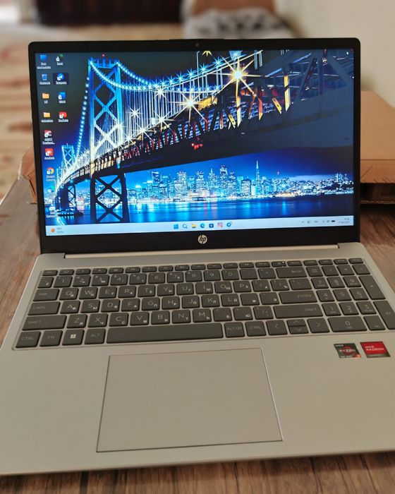 Hp notebook sotiladi