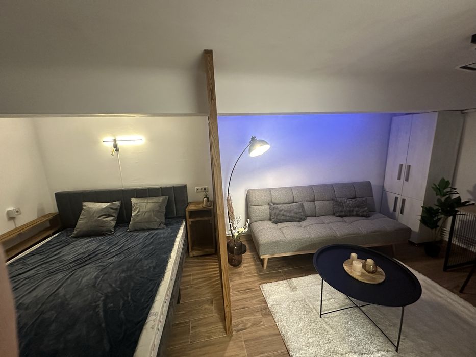 Apartament langa untold