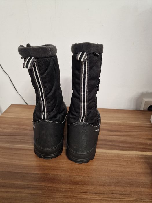 Ghete pentru iarna negre