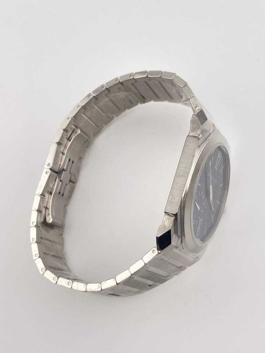 Часы Bvlgari Octo