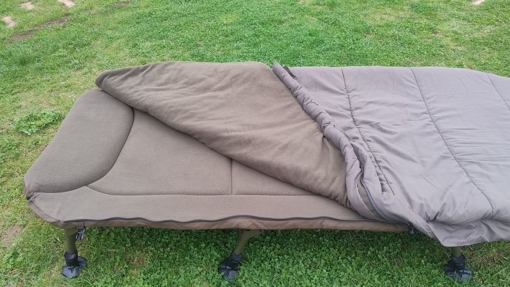 Avid Benchmarkt Lite Memory Foam Sleep Sistem (pat pescuit+sac dormit)