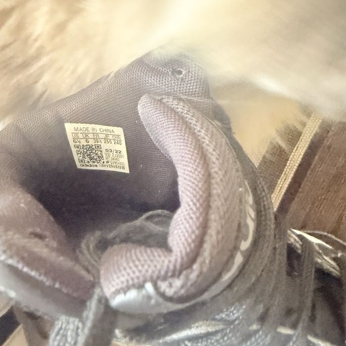 Кецове Adidas 38