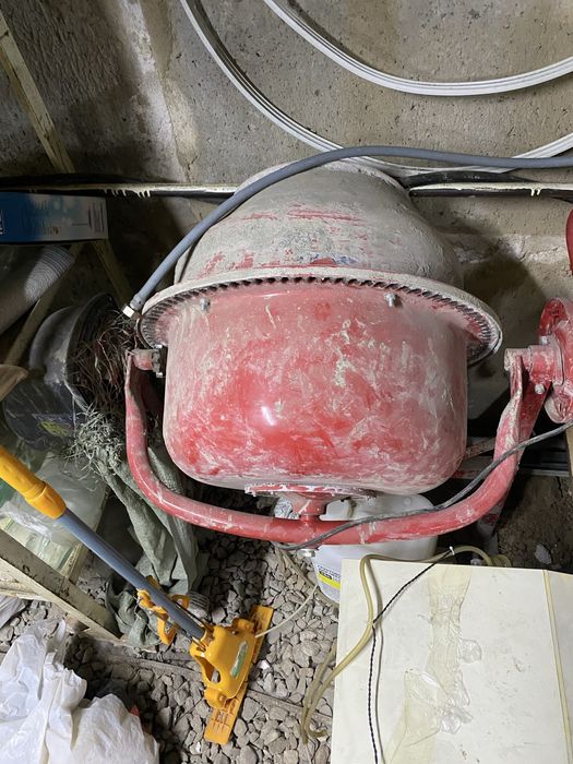 Бетономешалка электрическая