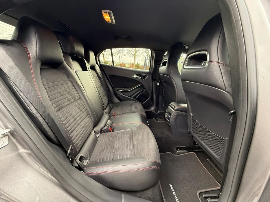 Mercedes-Benz GLA Garantie 12Luni~AMG Line~Automat~4Matic~Alcantara~Xenon~Navi~Camera