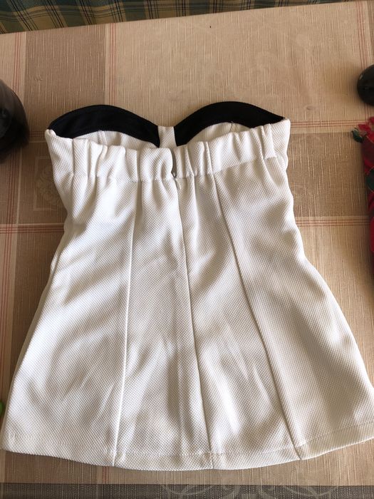 Ефектно топ-бюстие