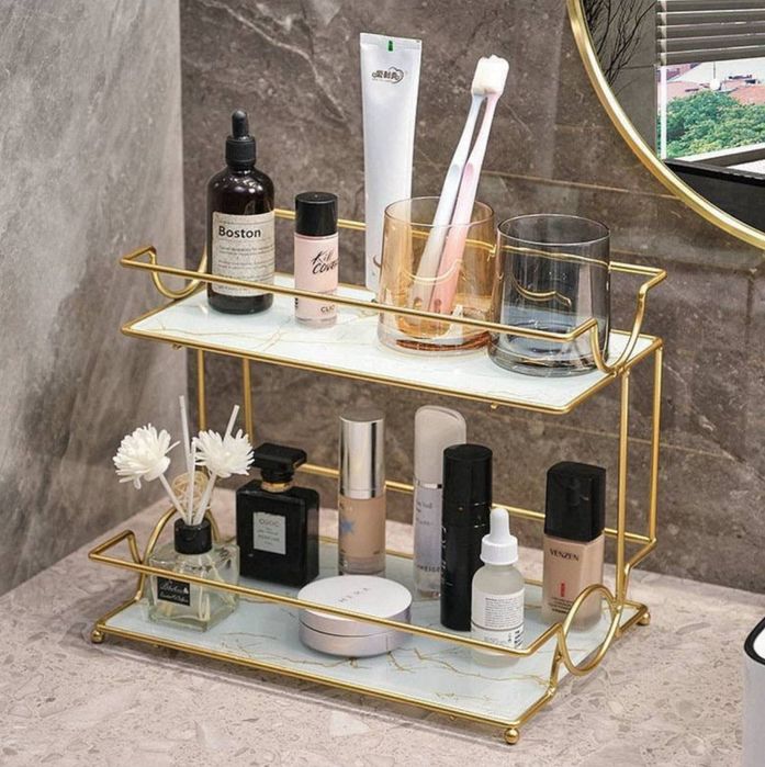 Органайзер для косметики и парфюм.