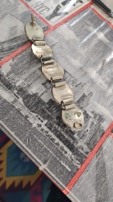 БГ. Възрожденска гривна