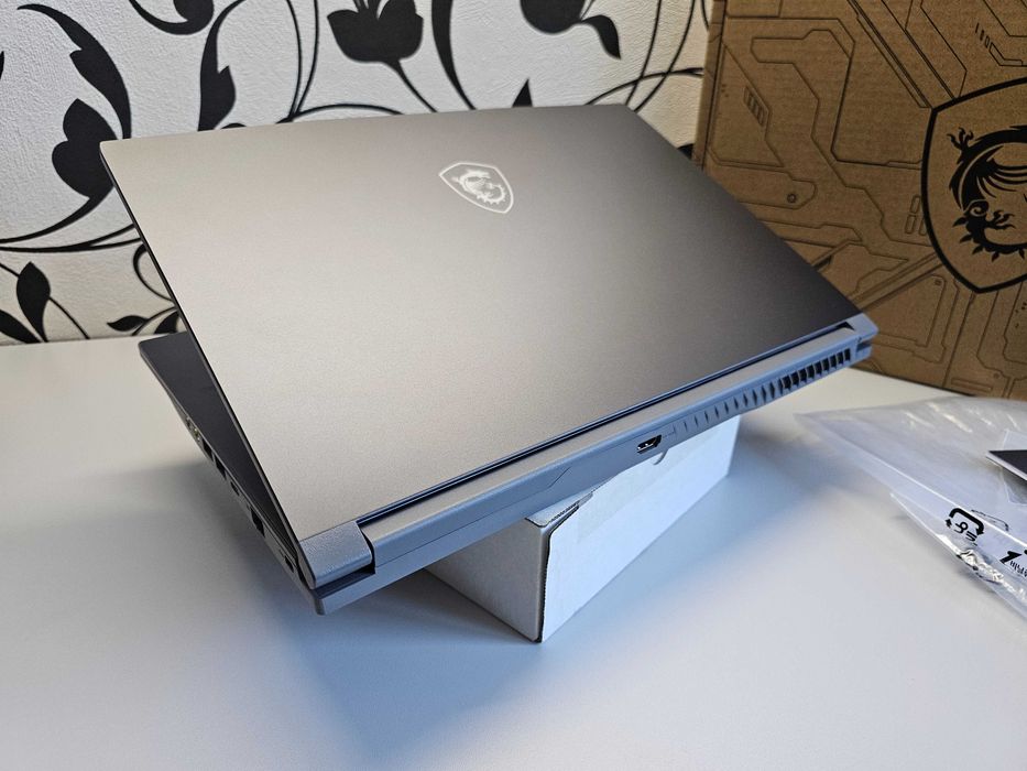 ПРОДАМ MSI Thin 15 Игровой Ноутбук Core™i7-13620H/8GB/512SSD/RTX4050.