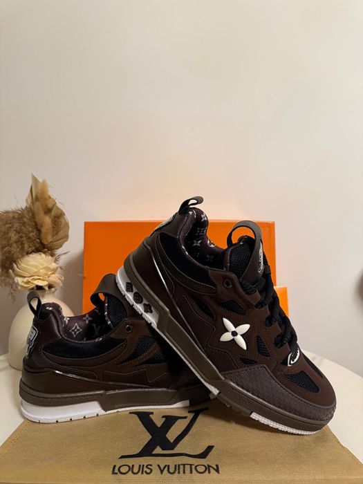Addiadi L O U I S V U I T T O N Skate Brown