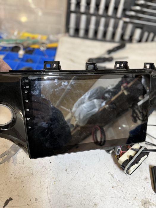 Продам магнитоллу планшет ! Андройд