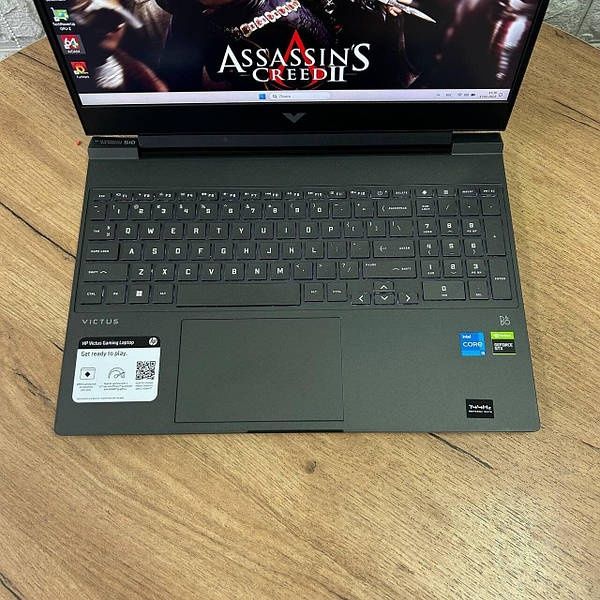 Hp Victus Gaming 15.6 sotiladi Nasiya savdo xam bor