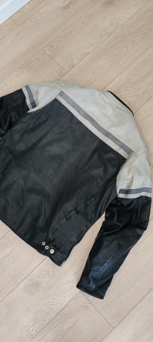 Triumph кожено мото яке