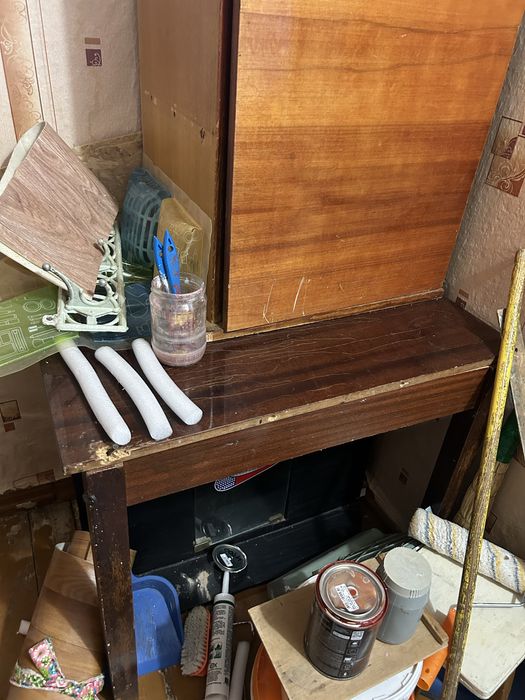 трюмо/шкафчик/столик/шторы