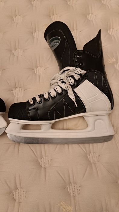 Patine de hochei CCM