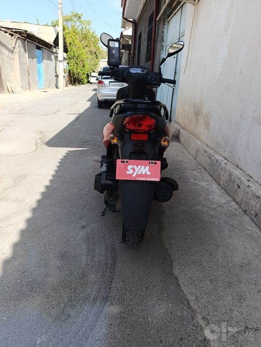 Moto sotiladi orginal