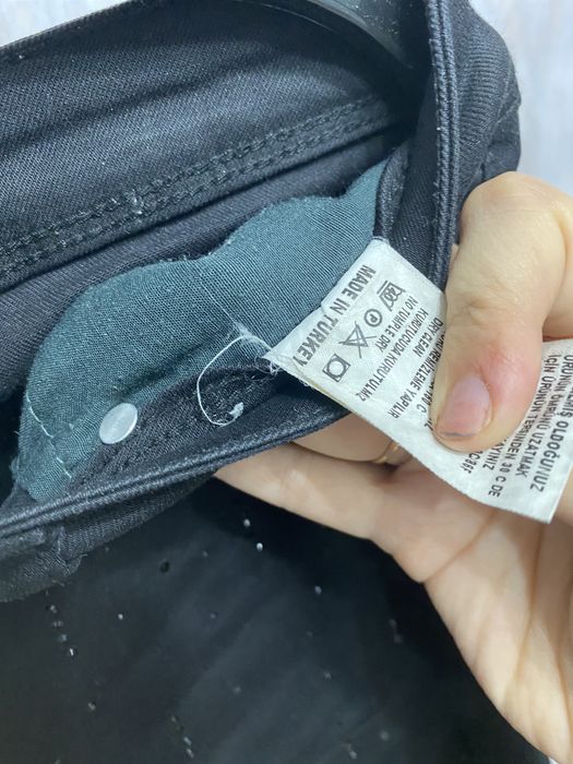 Джинсовые брюки черные