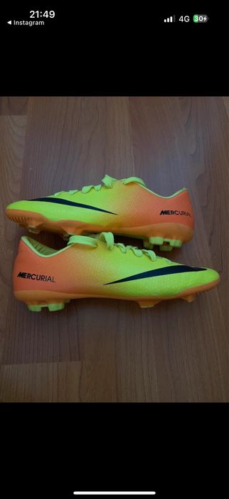 Ghete de fotbal Nike Mercurial, marimea 38,5
