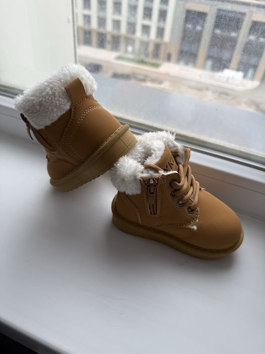 Зимняя детская обувь