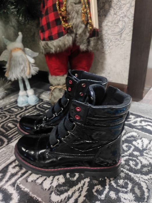 Продам полусапожки осенние