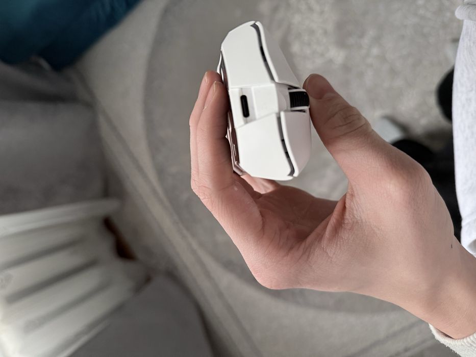 Мышка игровая Attack shark r1