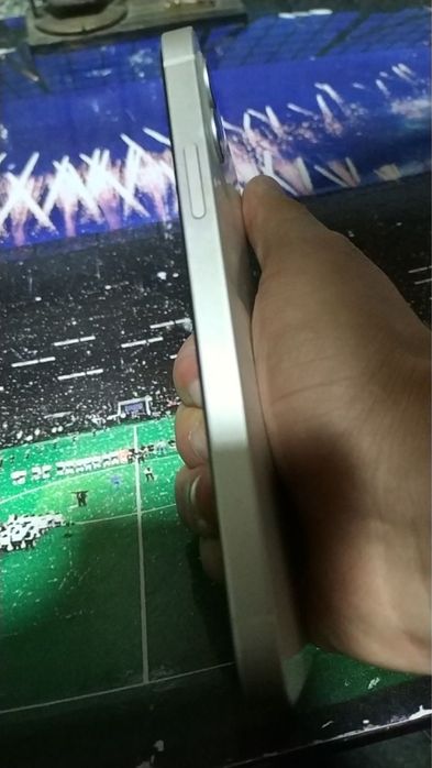 iPhone 12 silver 64GB