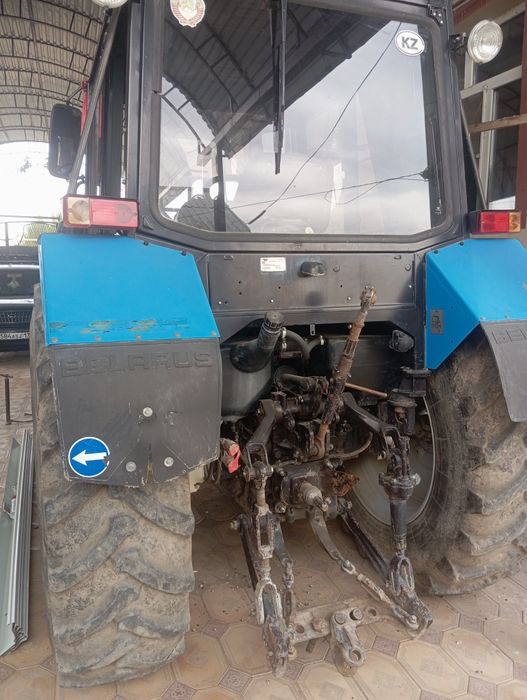 Есть гарантия 1год