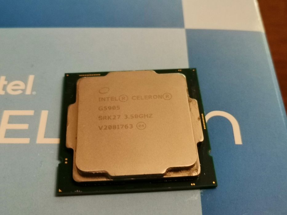 Intel celeron 5905 LGA1200