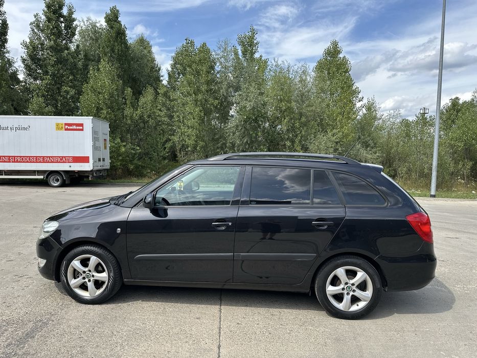 SKODA Fabia 2012 — imagine 5