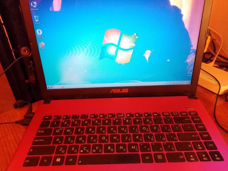 ASUS X401A Лаптоп