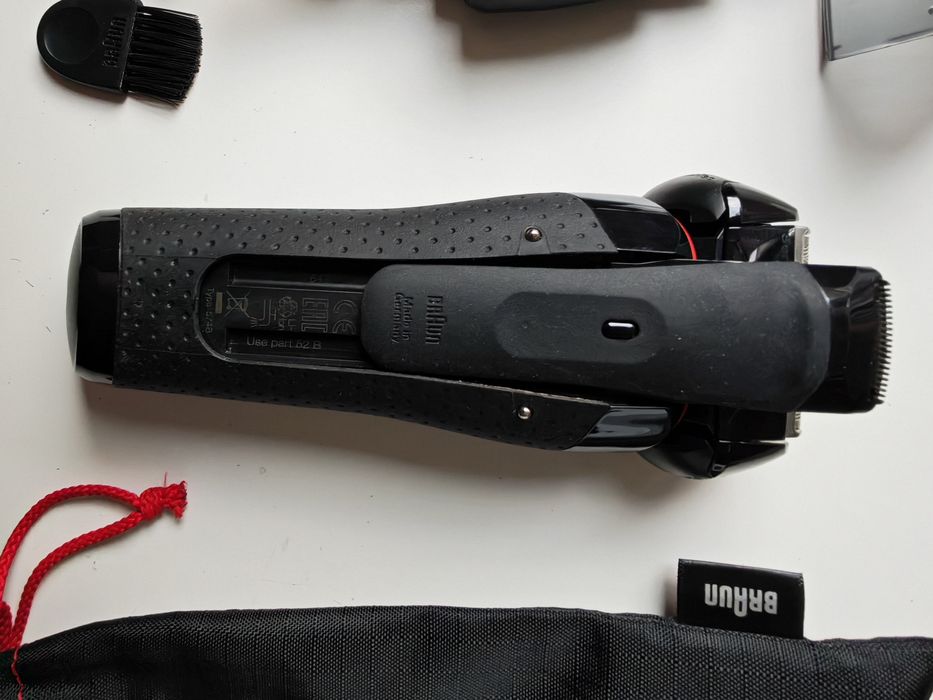 Vând aparat Braun seria 5 type 5748