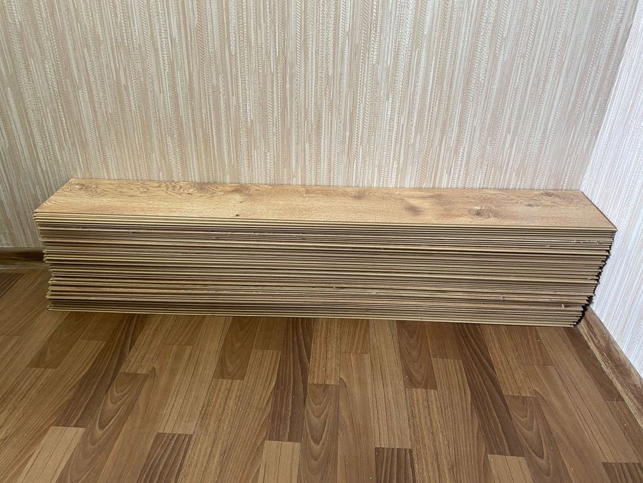 Ламинат напольный