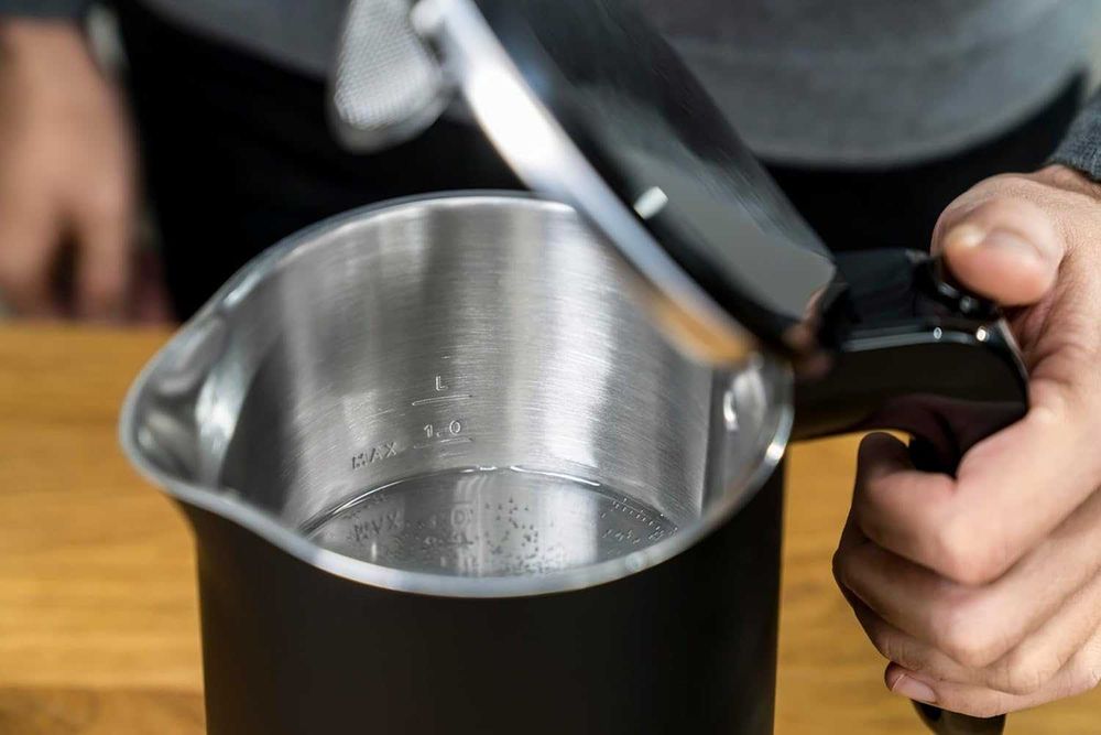 Електрическа кана ZWILLING ENFINIGY 1850 W, 1.0 L, с филтър за котлен камък
