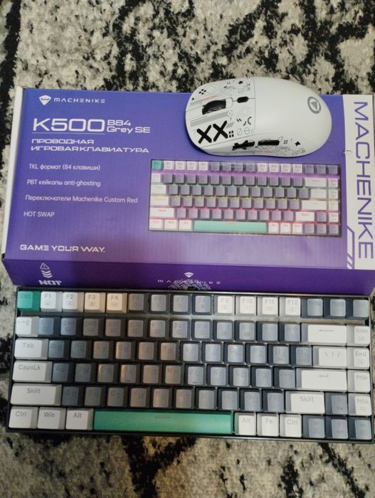 Игровая клавиатура и мышка