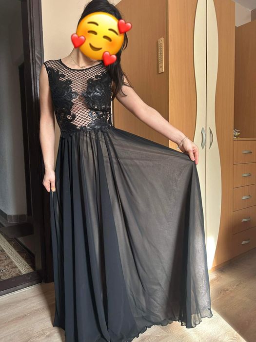 Официална  рокля