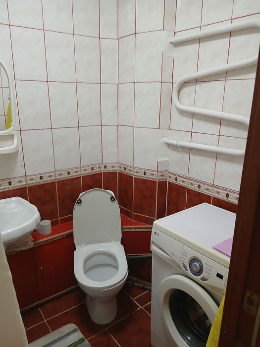 Сдам 2 комнатную квартиру