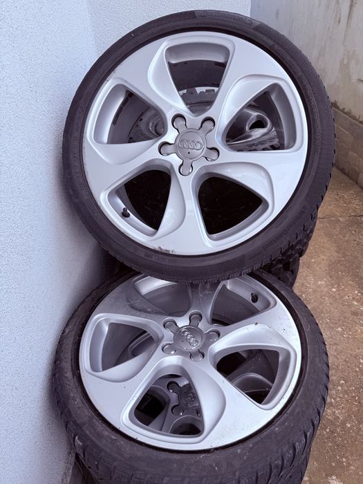 Джанти с гуми от Audi
