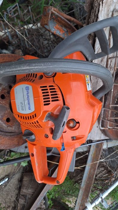 Husqvarna 236 моторен трион