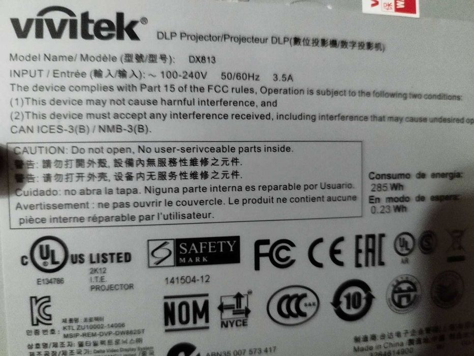 Проектор Vivitek DX813