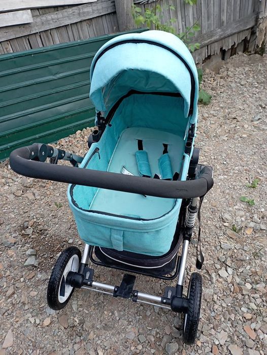 Коляска 3 в 1 продам