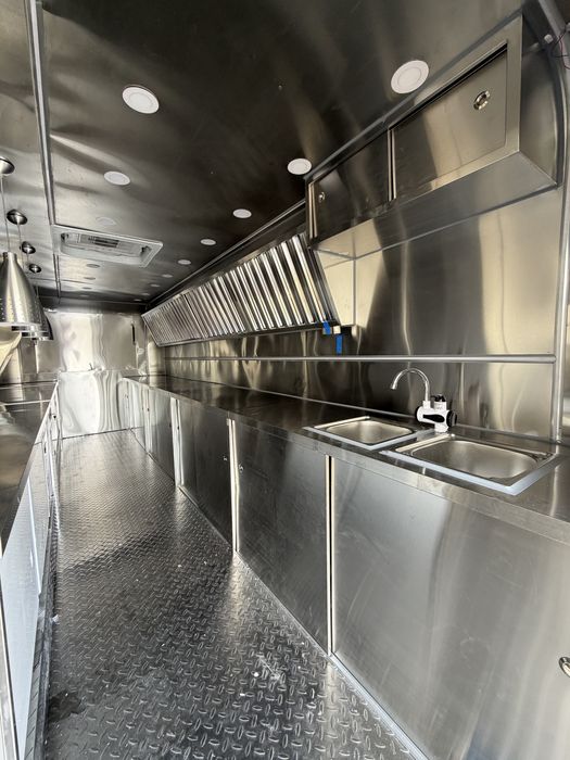 Rulota Comerciala Fast Food Profesionala Street Food Trailer Premium