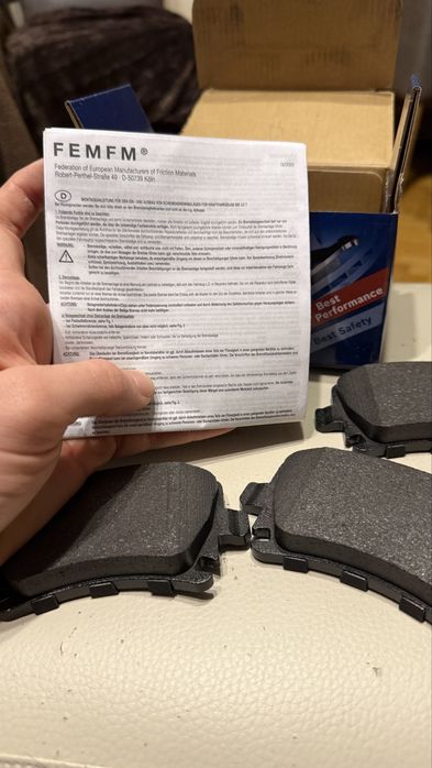 НОВИ задни Спирачни накладки за Ауди / VW / Seat / Audi / VAG / Шкода